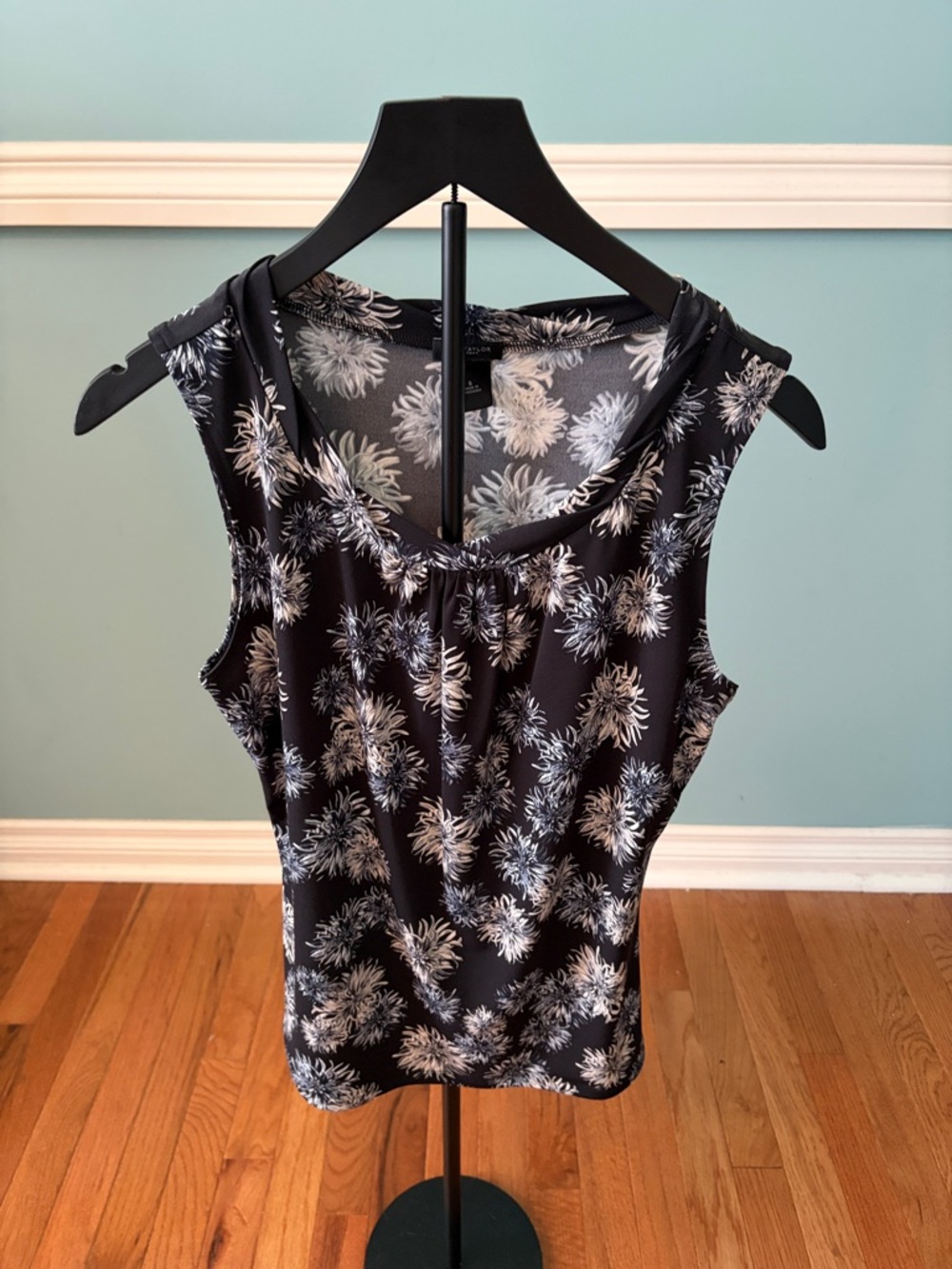 Ann Taylor Factory Black Floral Hooded Sleeveless Tank Top